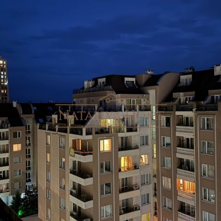 Луксозен двустаен мезонет в елитен жилищен комплекс в  ж.к. Зорница, гр.Бургас - снимка 13