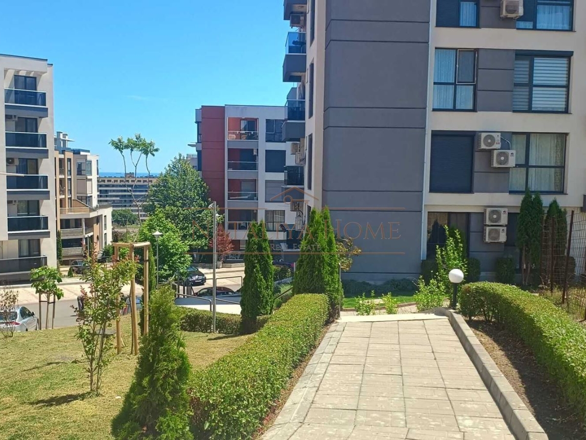 Двустаен апартамент в комплекс Sunny Hill - жк.Меден Рудник