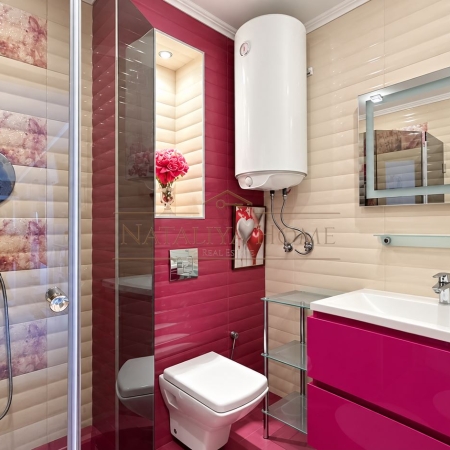 Просторен тристаен апартамент в комплекс Villa Florencia, гр.Свети Влас - снимка 7