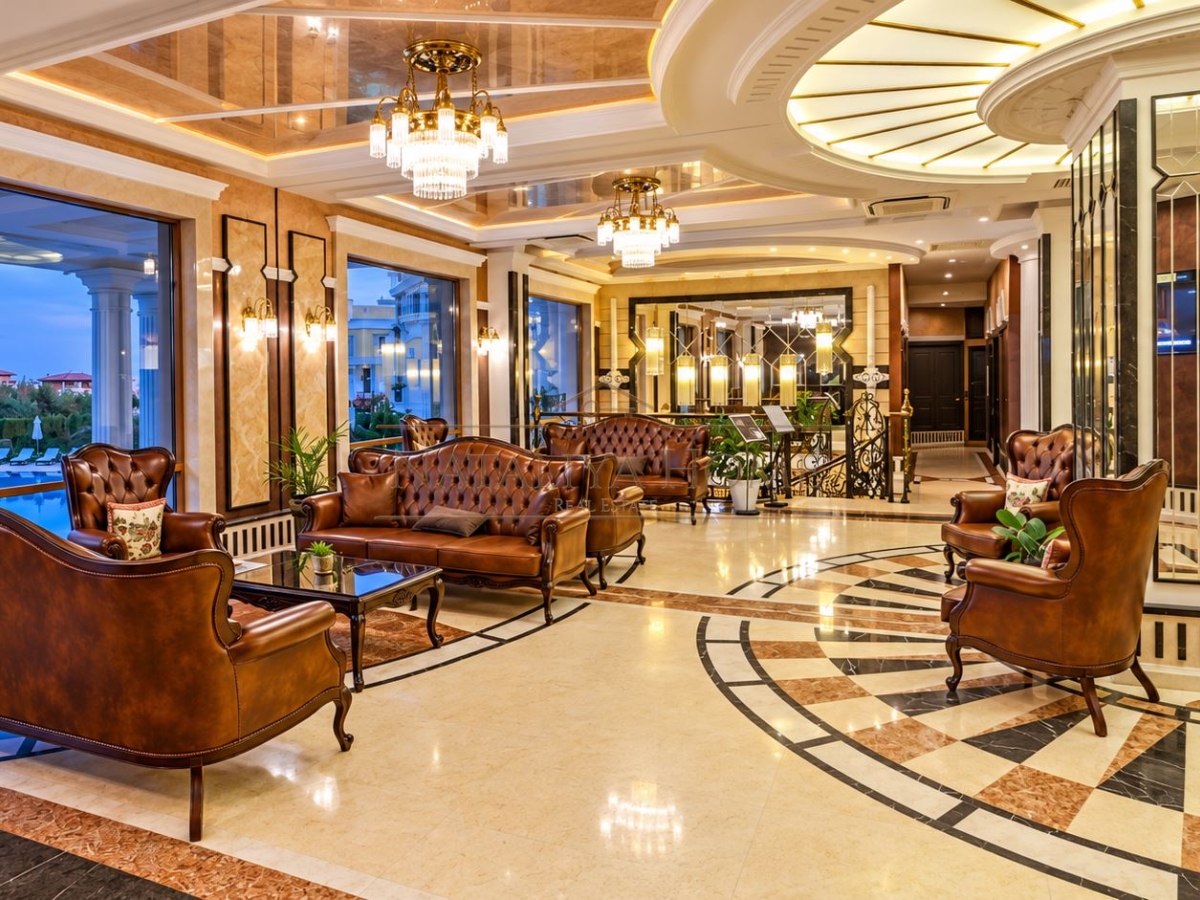 Просторен тристаен апартамент в комплекс Villa Florencia, гр.Свети Влас - снимка 11